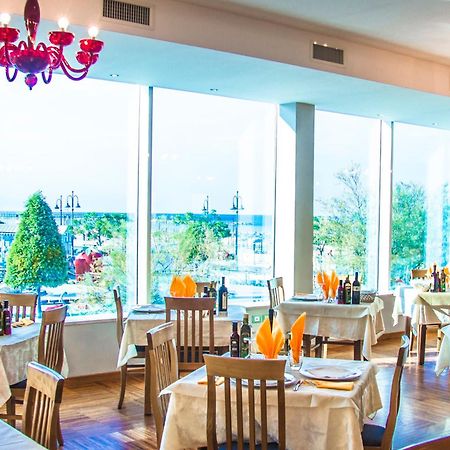 Hotel Massimo Resort Cesenatico Esterno foto