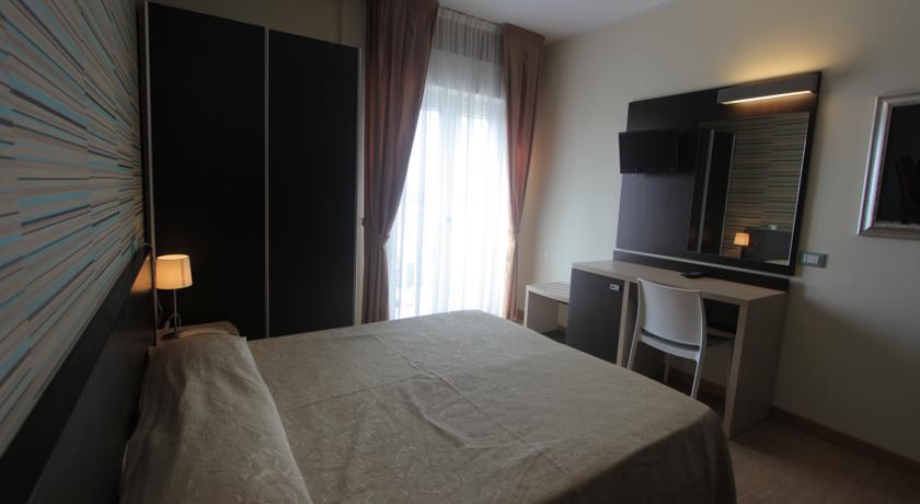 Hotel Massimo Resort Cesenatico Camera foto