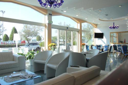 Hotel Massimo Resort Cesenatico Esterno foto