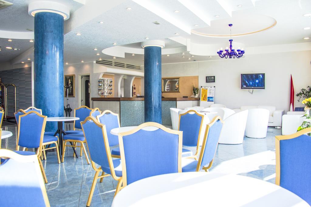 Hotel Massimo Resort Cesenatico Esterno foto