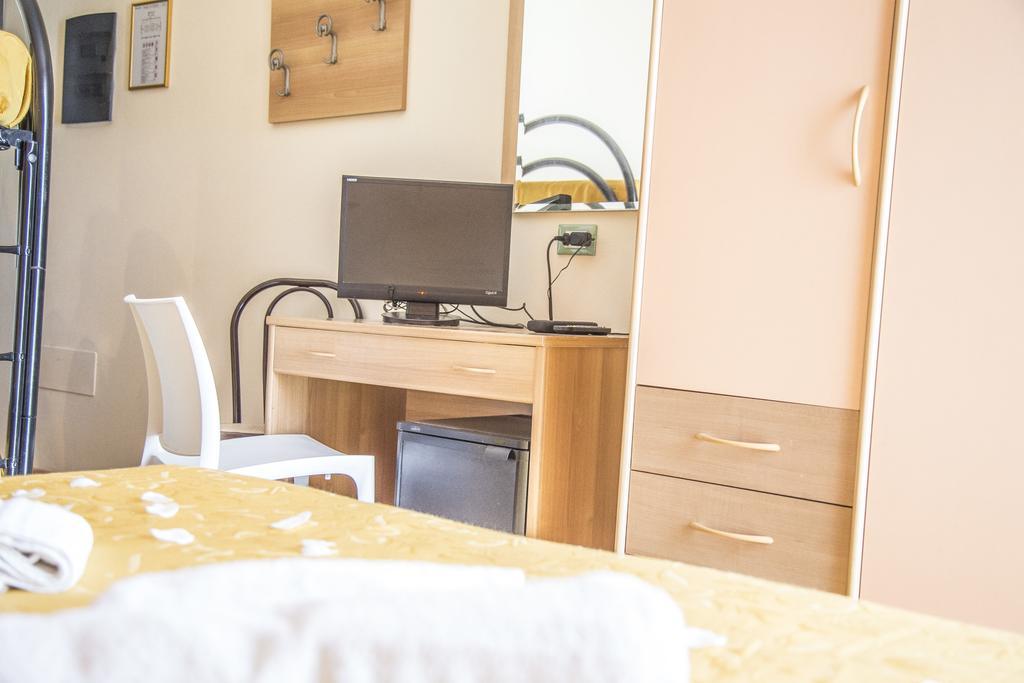 Hotel Massimo Resort Cesenatico Esterno foto