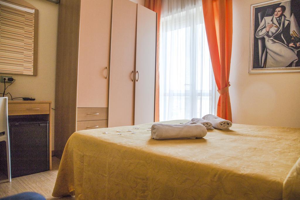 Hotel Massimo Resort Cesenatico Esterno foto
